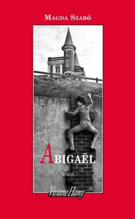 abigael-943967-264-432.jpg