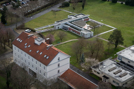 Vue aérienne du fort d'Ivry-sur-Seine, réf. 2016_ECPAD_049_A_001_046